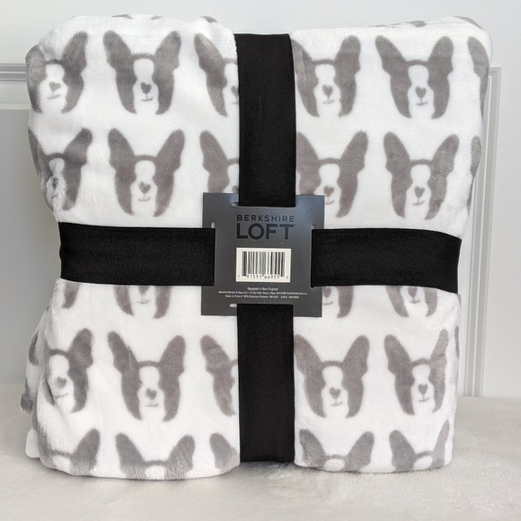 Berkshire Other - Boston Terrier Frenchie Blanket Throw 90" x 90" 🆕